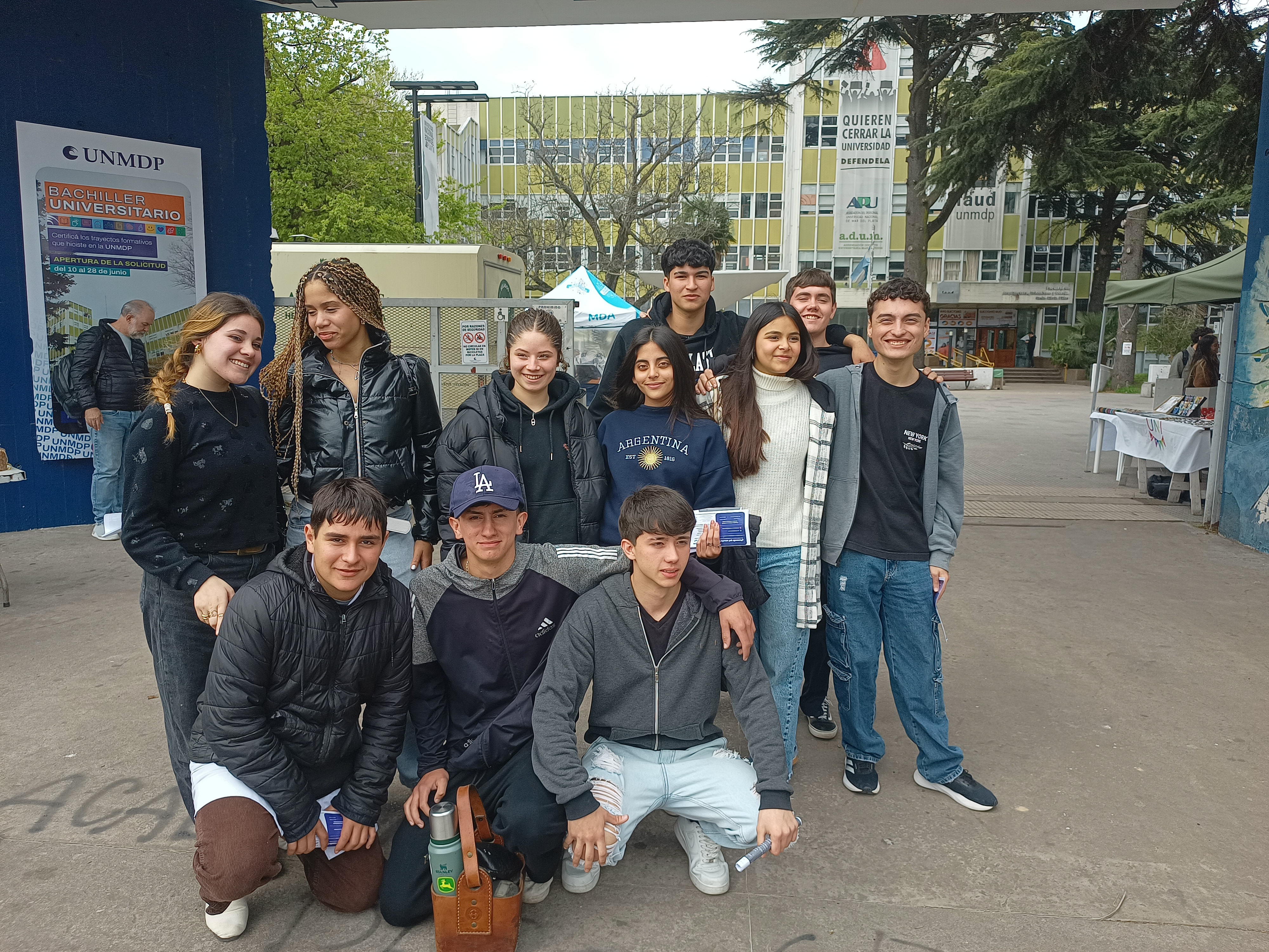 Foto visita EES N 3Bernardo Houssay